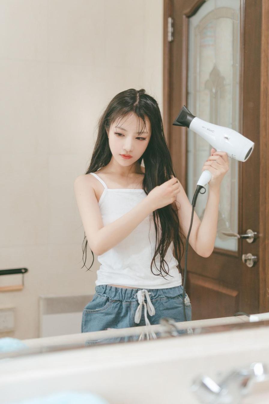shika小鹿鹿小蓝鸟cos的美图，你也可以变成那个角色