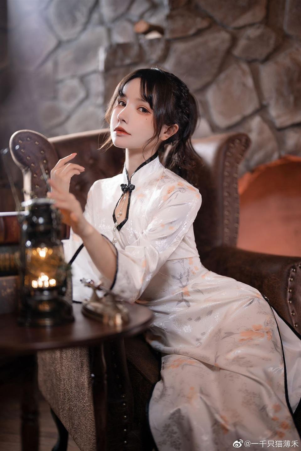 一千只猫薄禾w最新作品：惊艳cos图片合集