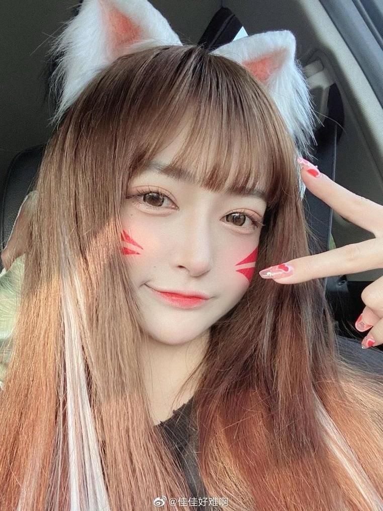 好看不过瘾！佳佳酱happy微博推出超大规模摄影作品图集