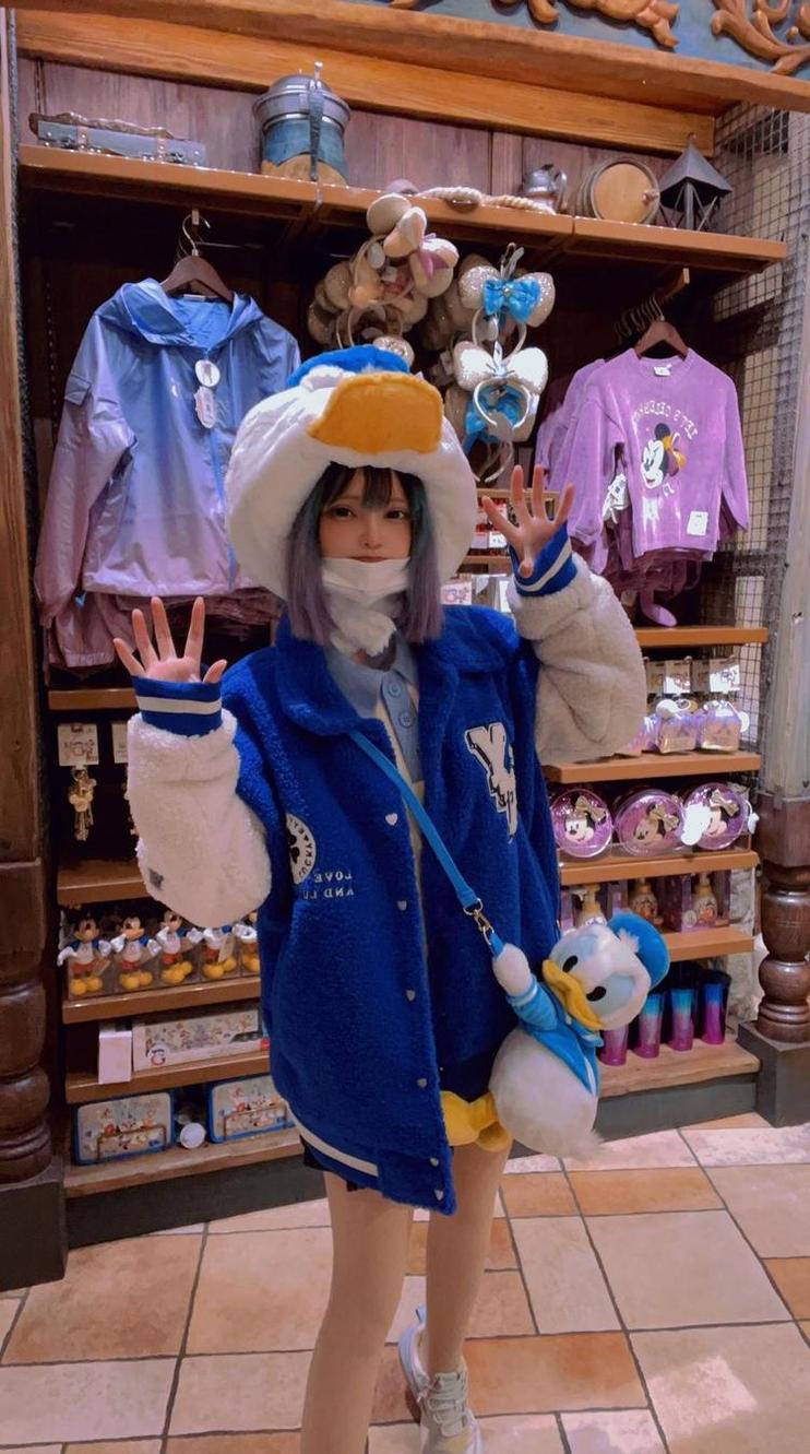 追随时尚潮流，千夜未来图片cosplay必定让你心动不已