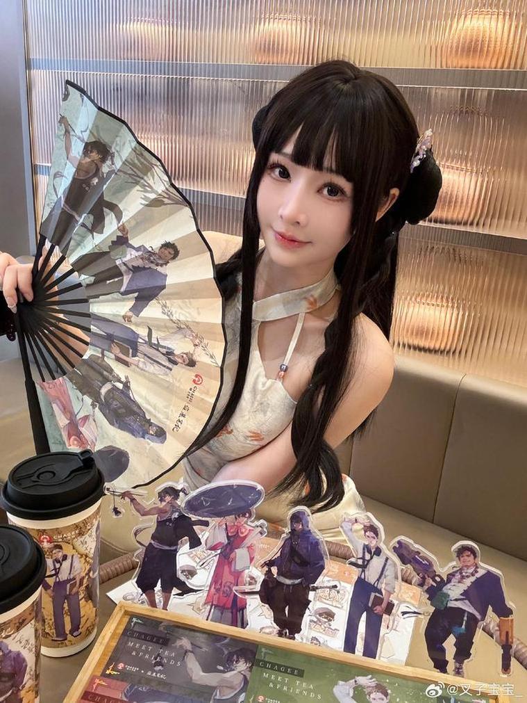 惊艳无比的叉子宝宝背带裤合集照片原图集。