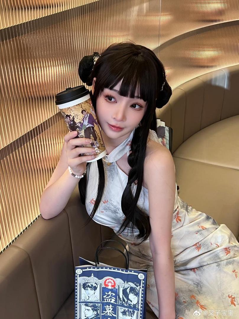 叉子宝宝cos酱，献上极致唯美摄影艺术品