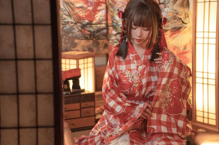 这份图包包含着喵小吉风铃少女的美丽