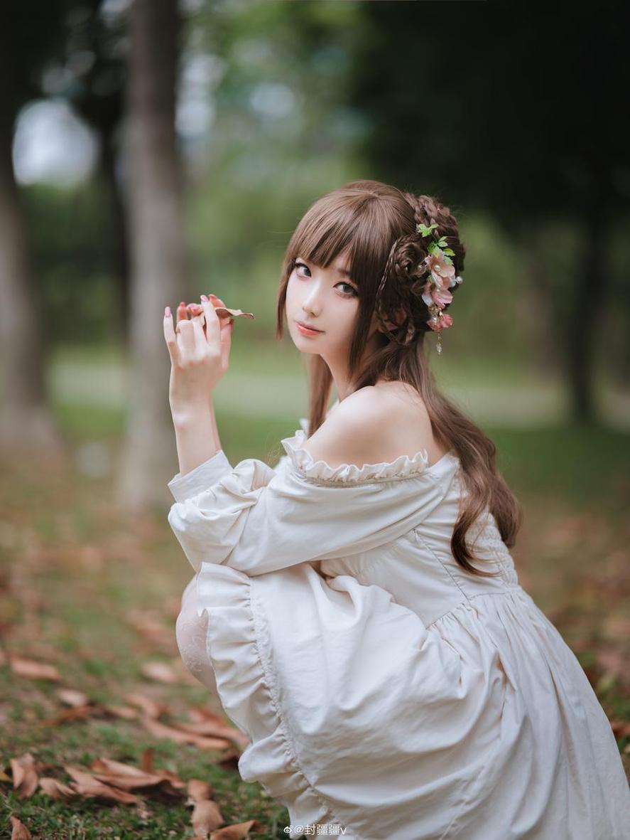 封疆疆v大凤完美演绎梦幻角色，超美作品大放送