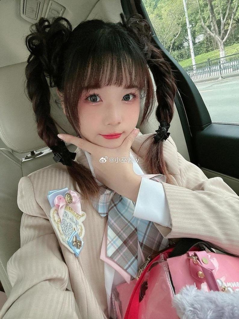 小巫酱w图片：高清摄影大赏