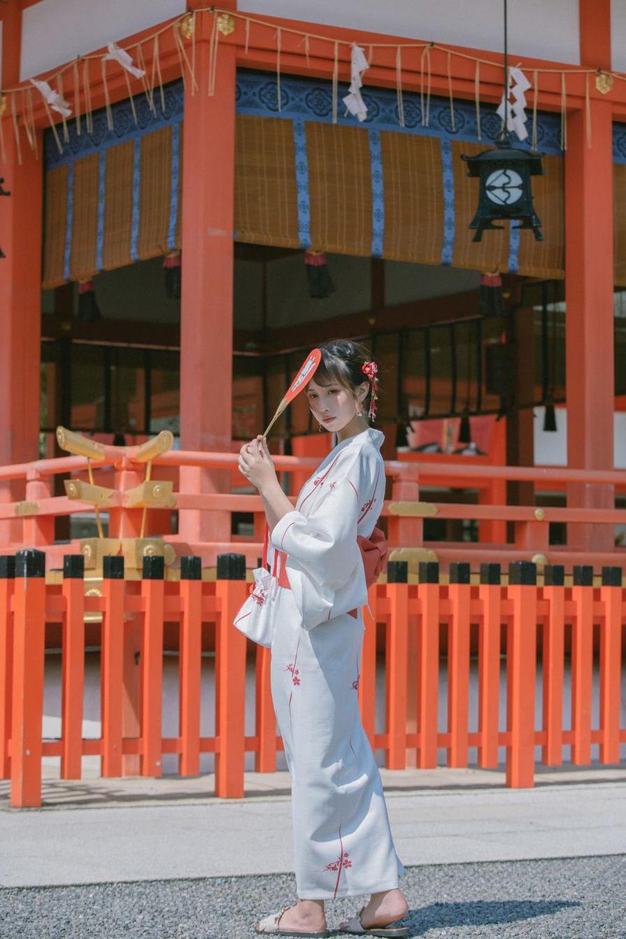 念雪ww百度云Cosplay精品大合集，让你尽情欣赏