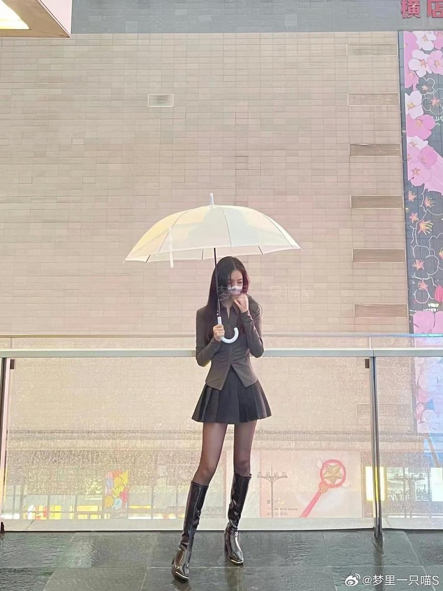 梦里一只喵打包合集：奢华集成cosplay图包，极致探索