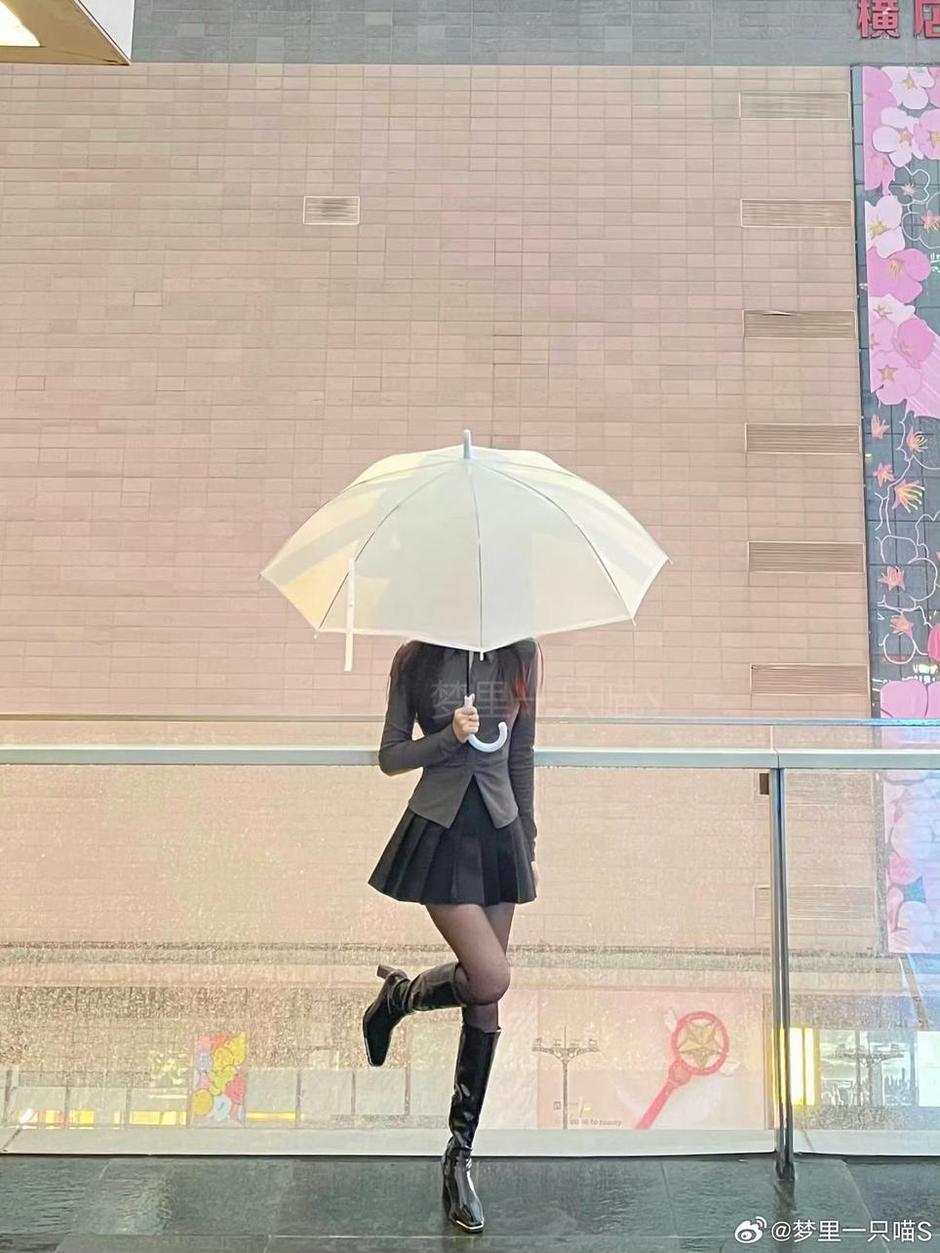梦里一只喵资源：迷人的原图收藏