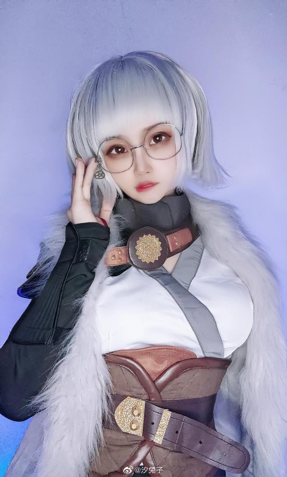 汐兔子是谁？看看自己的cos作品就知道