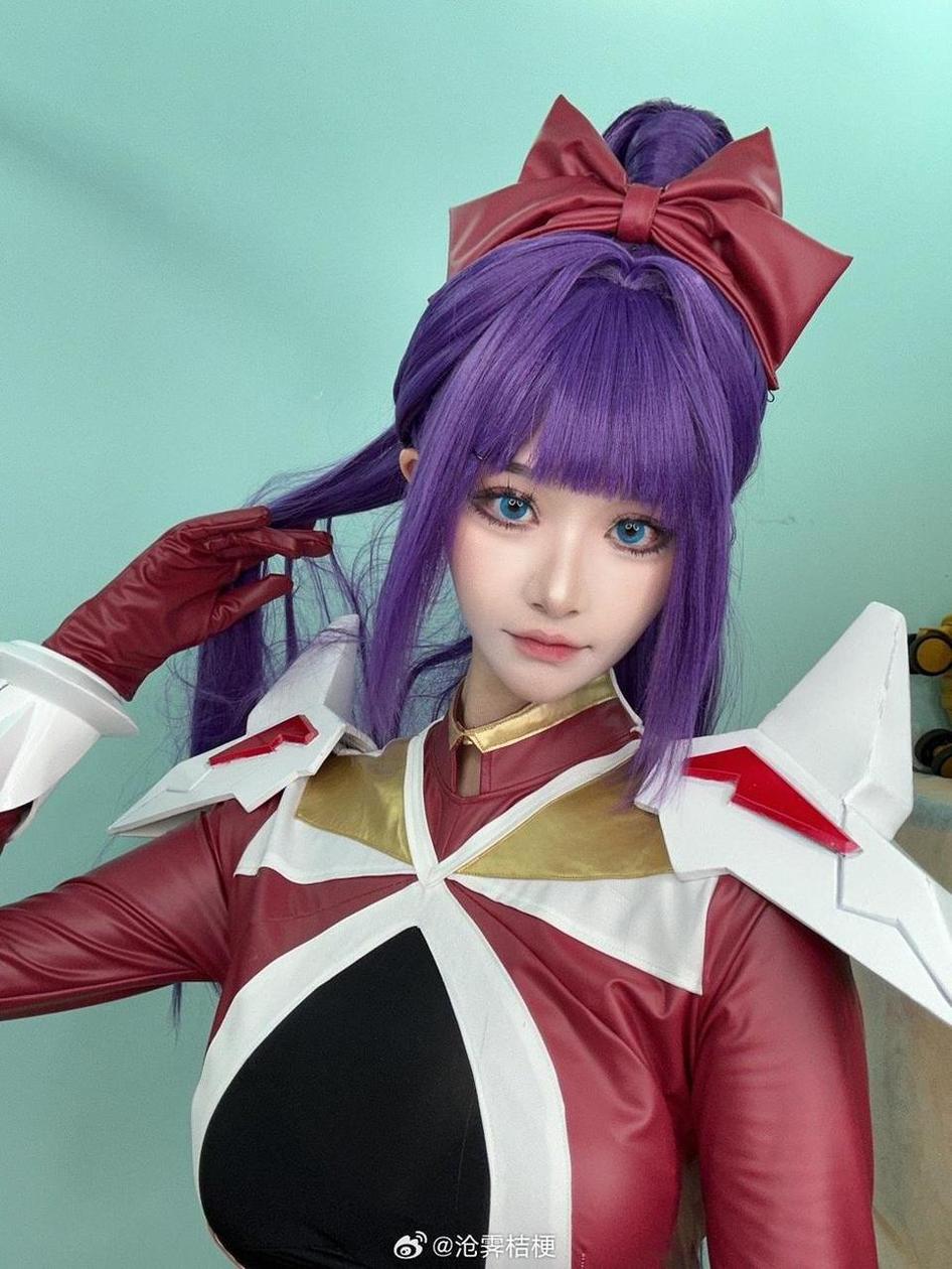 沧霁桔梗的微博：cosplay的魅力，独具匠心的每一款作品。