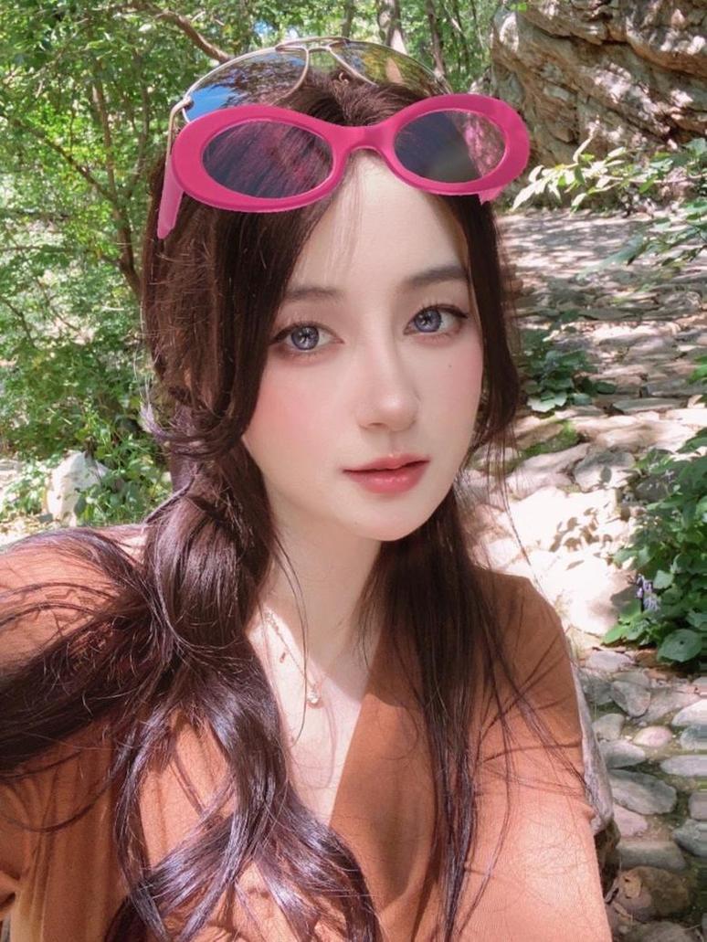 “柠檬皮资讯白银81”新作品惊艳亮相，绝美美图等你来收藏