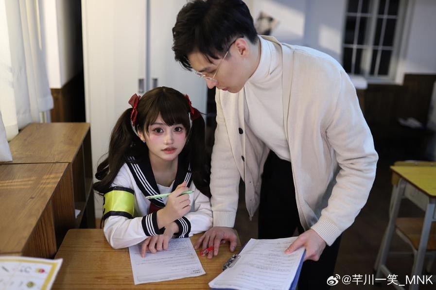 作品大放送，芊川一笑微博图片震撼全网