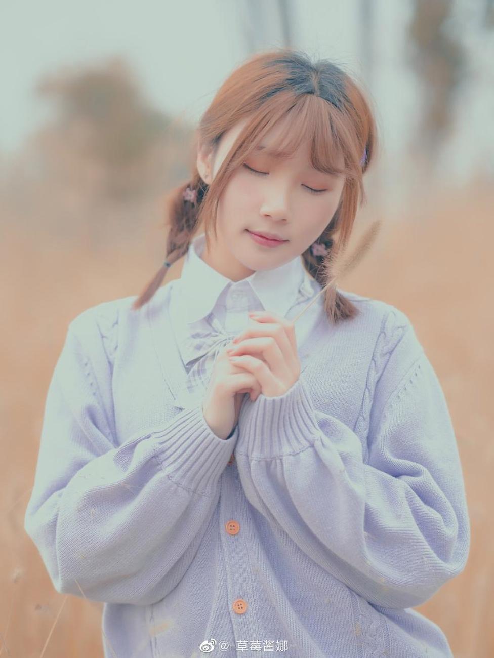 草莓酱娜COSplay代表：甜美与可爱的最佳体现