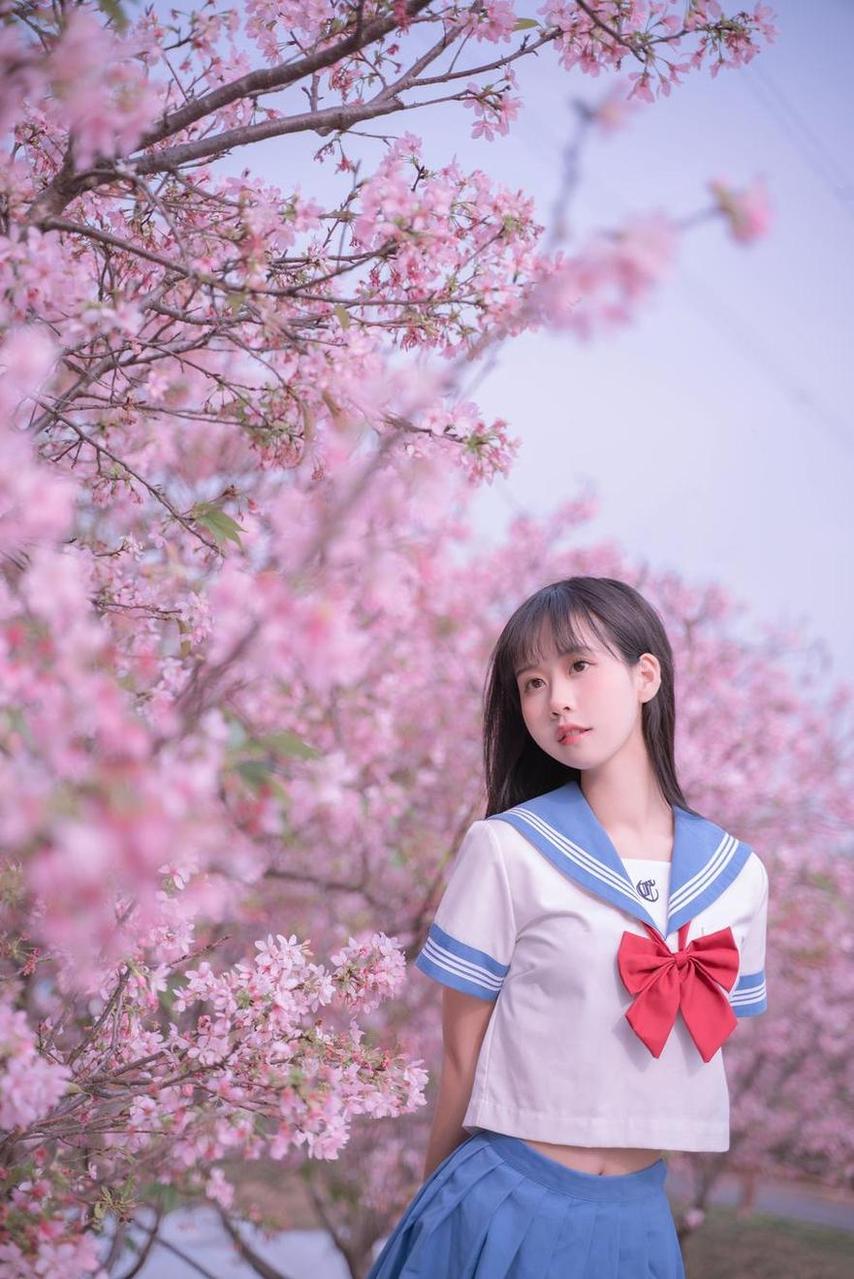 萌芽儿o0的小号点亮你的眼睛，献上超美cos作品分享
