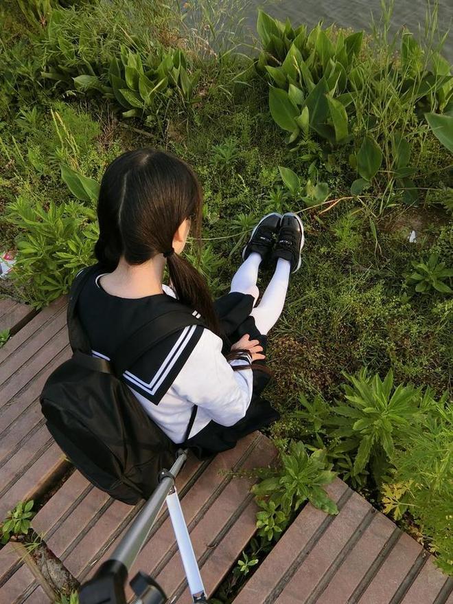 唯美的西尔酱免费图包作品，带你领略别样的视觉盛宴