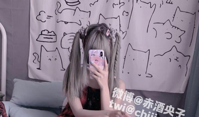独家套图，赤酒央子的个人主页诠释cos新境界