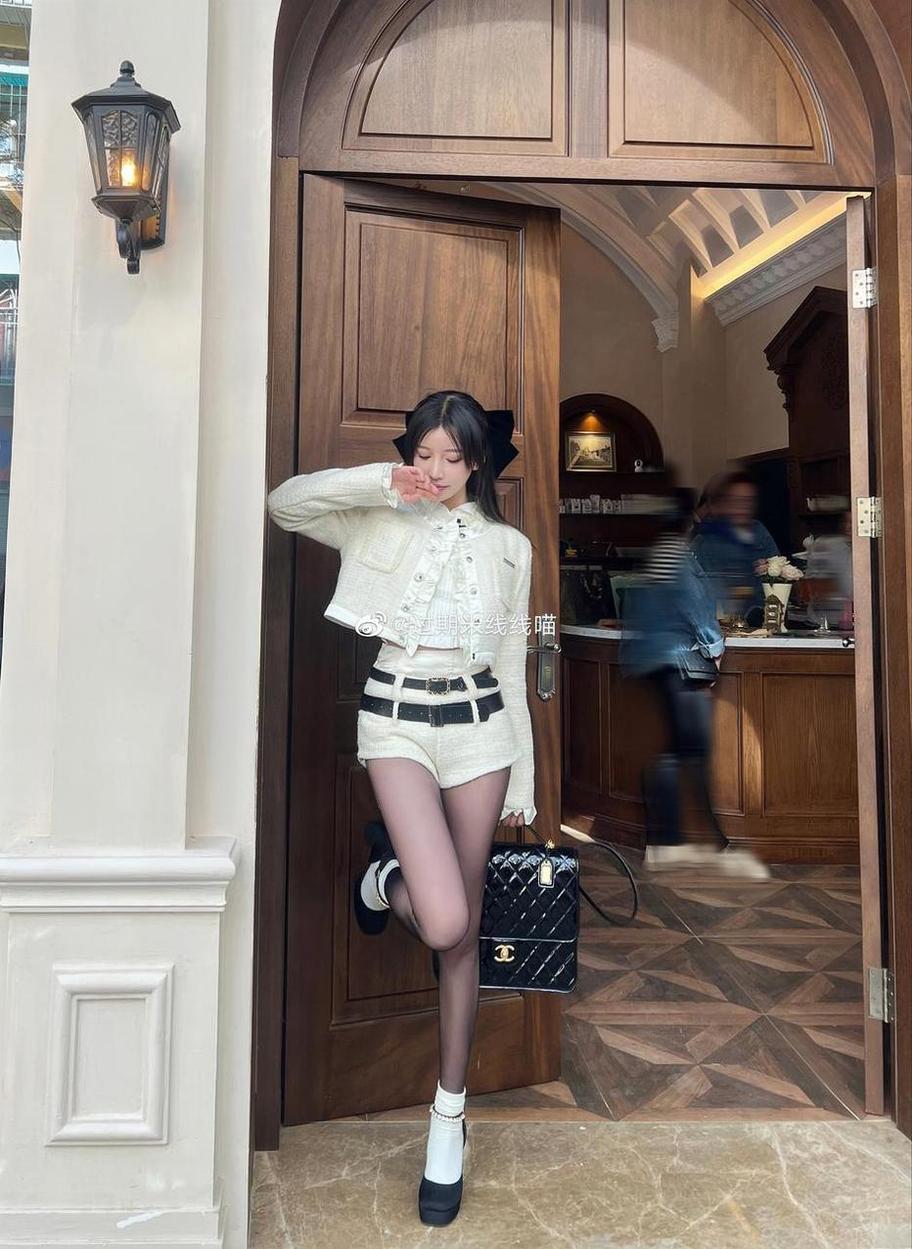 过期米线线喵免费cos精选，看女神们如何化身为动漫人物