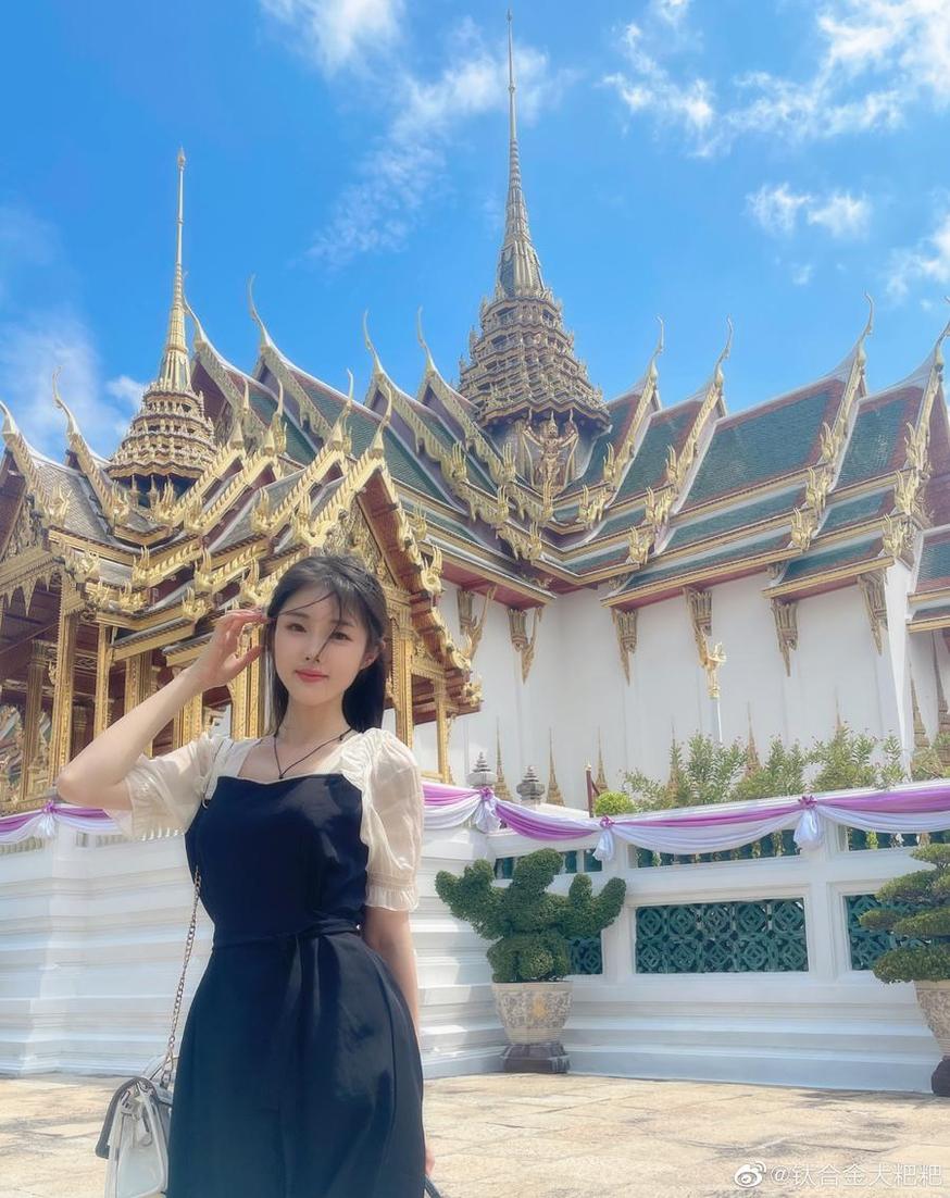 不容错过的cos精选，仅在钛合金titi网盘下载中可见