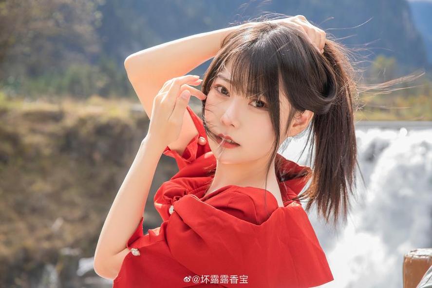 香草喵露露全部作品免费cos合集，用美图为你带来精彩