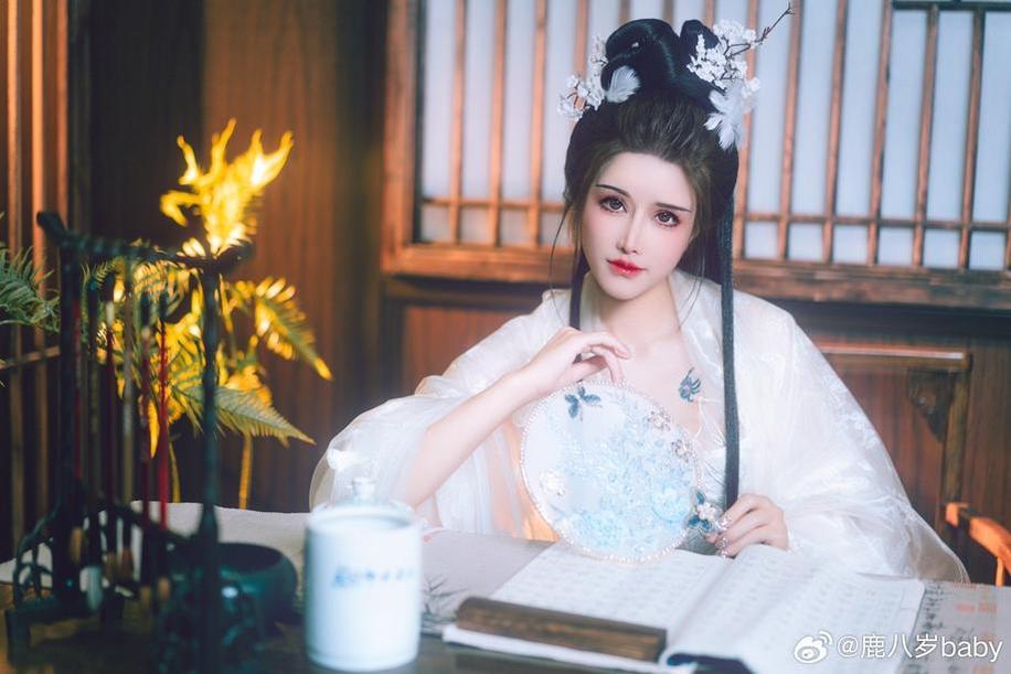 鹿八岁baby图集：震撼美图摄影更新